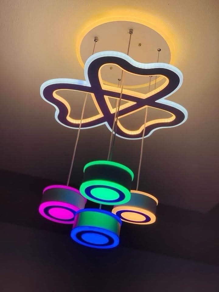 Chandelier 1