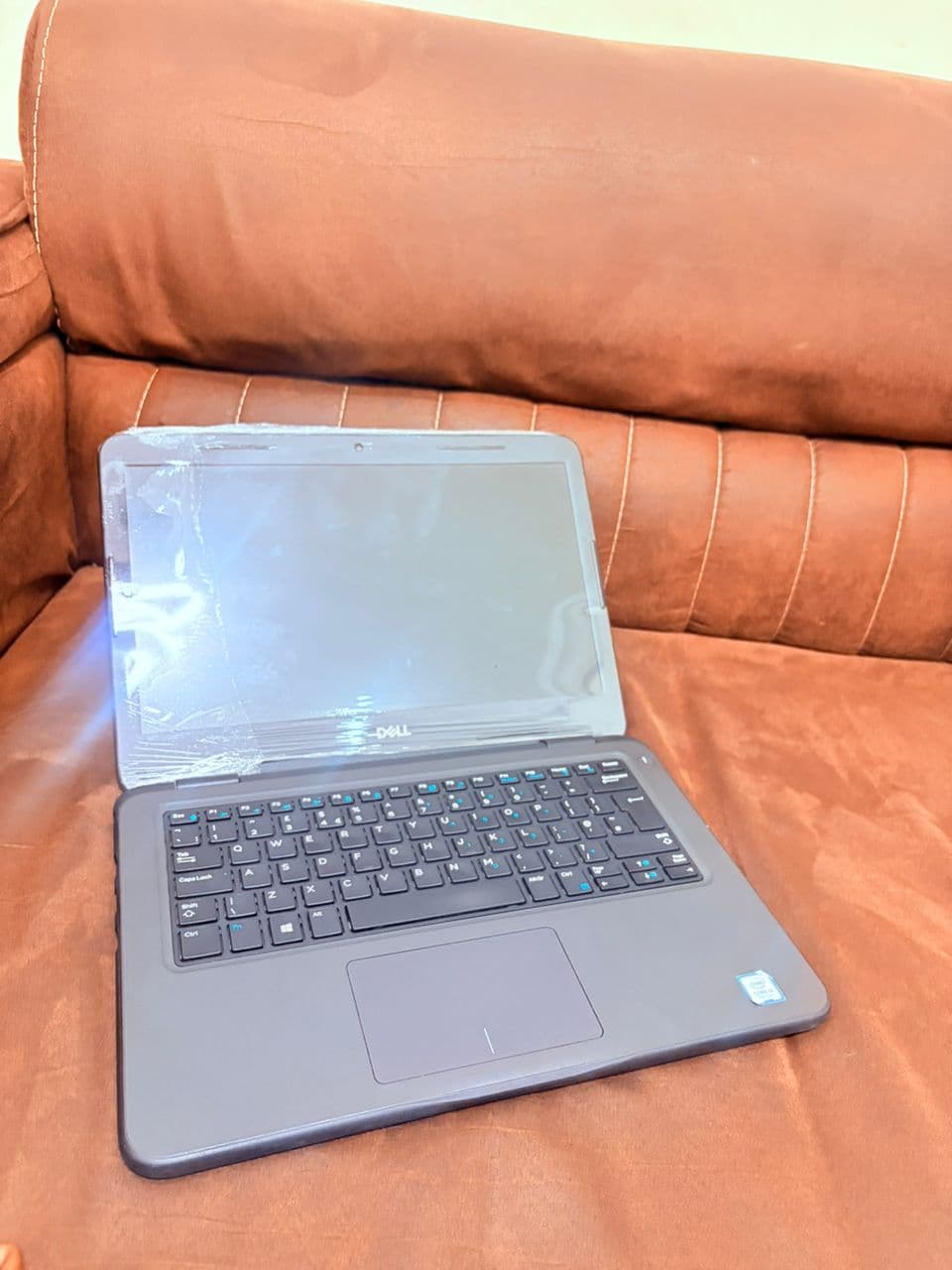 Dell latitude 3300 ( sleek and slim)