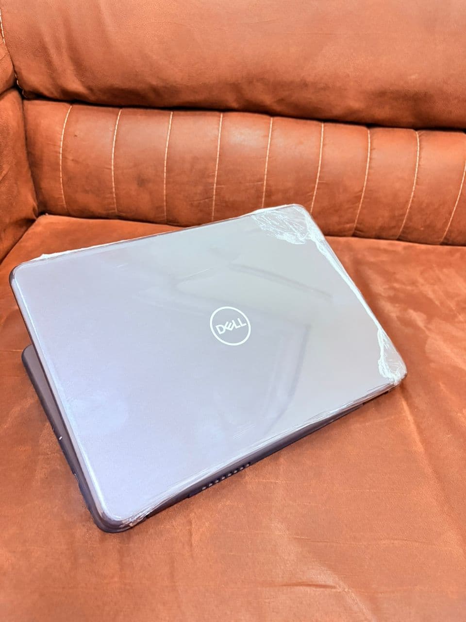 Dell latitude 3300 ( sleek and slim) thumb 7