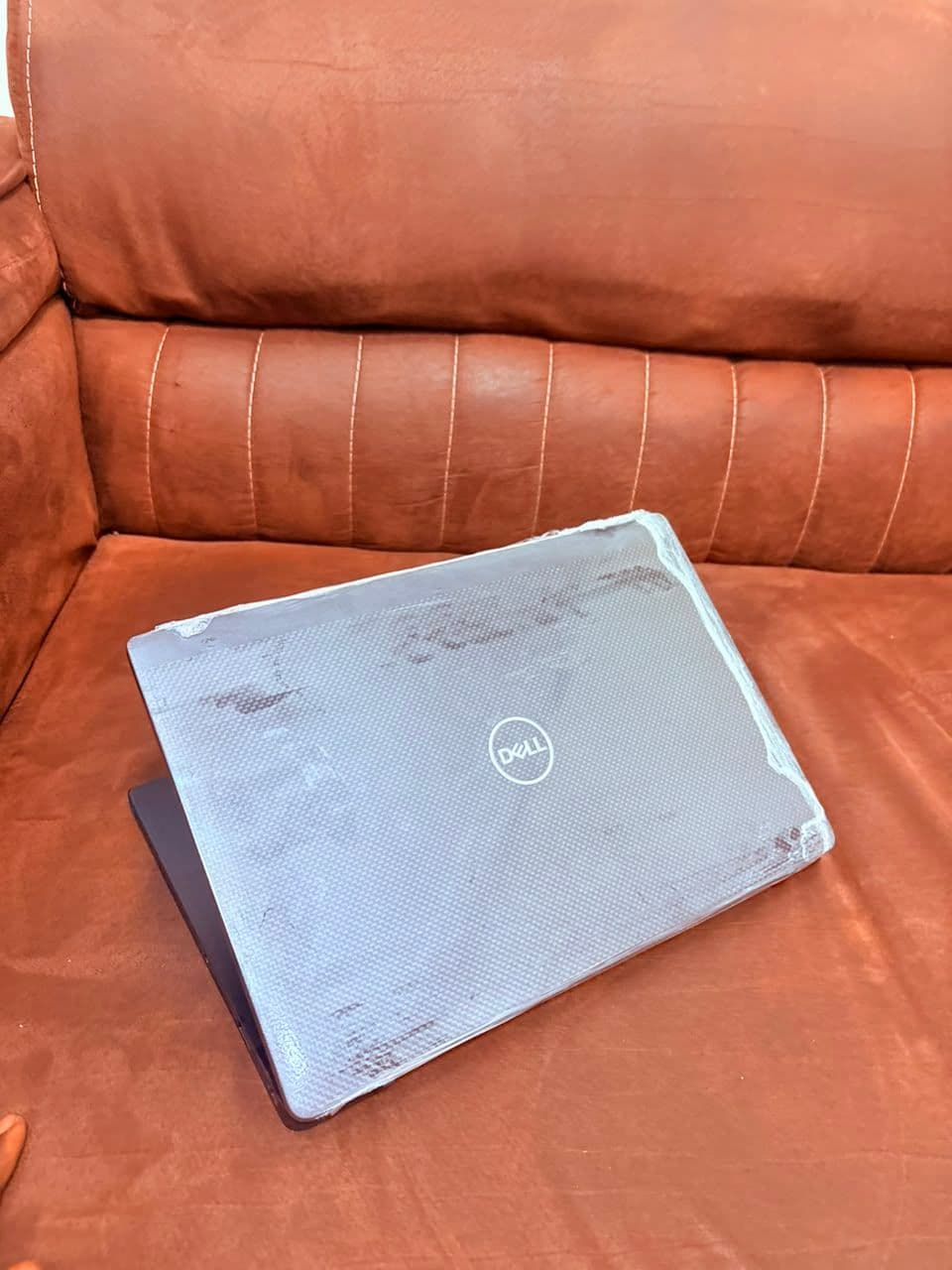 Dell latitude 7400 Intel corei5(8th gen)