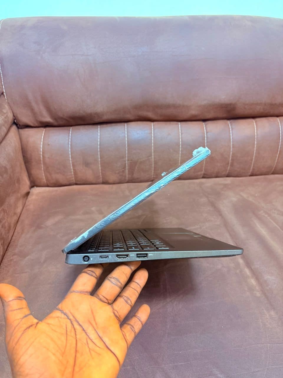 Dell latitude 7400 Intel corei5(8th gen) thumb 5