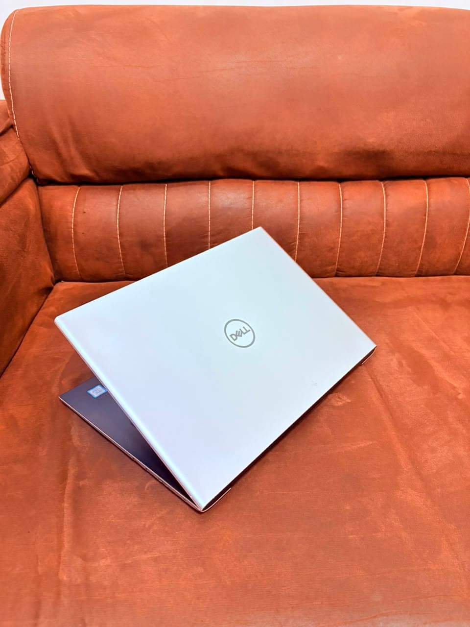 Dell vostro 14 corei5 slim thumb 4