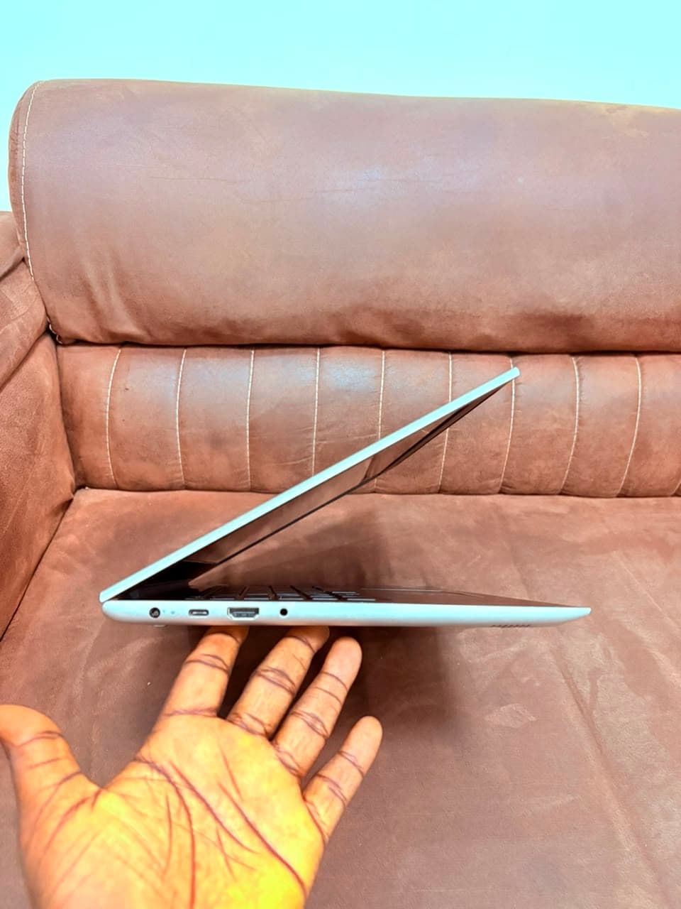 Dell vostro 14 corei5 slim thumb 6