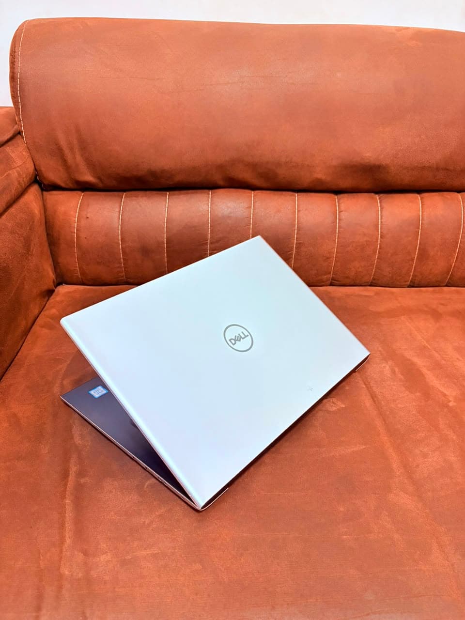 Dell vostro 14 corei5 slim
