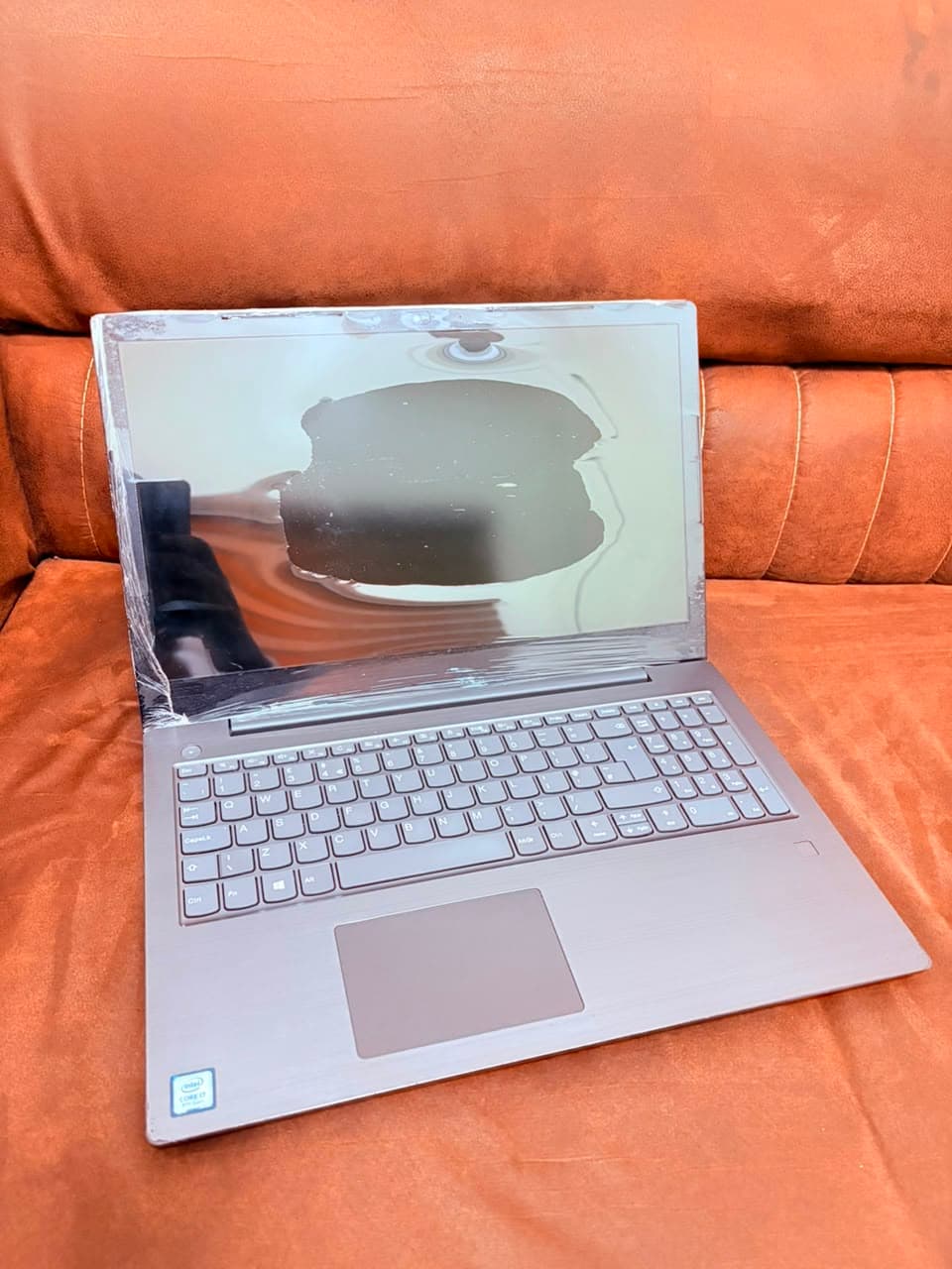 Lenovo v130 Intel corei7 thumb 3