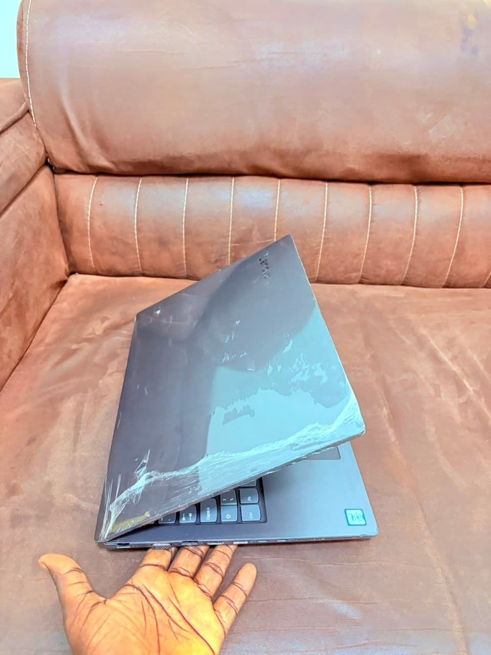 Lenovo v130 Intel corei7 thumb 6