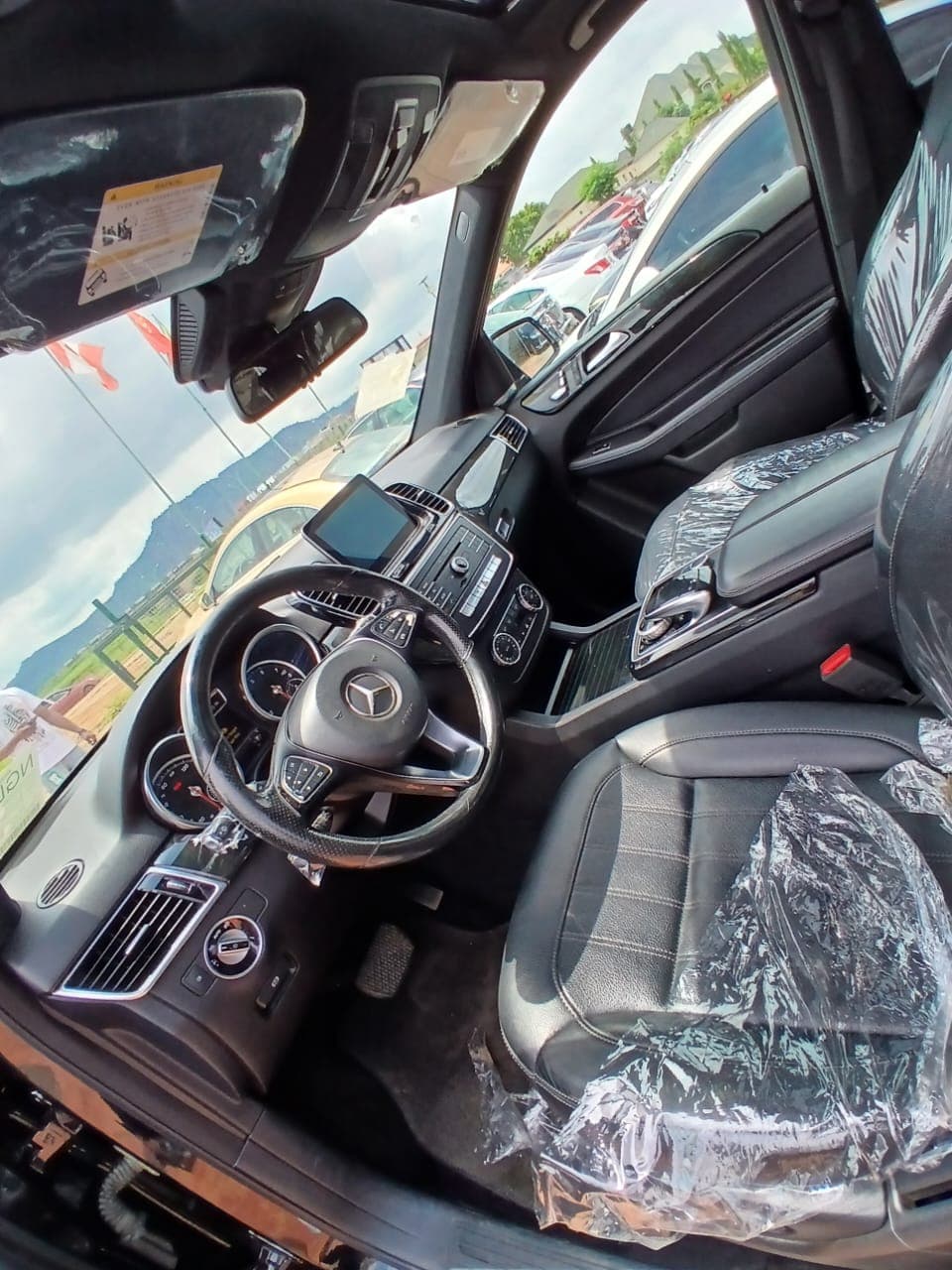 Mercedes Benz GLE350 thumb 5