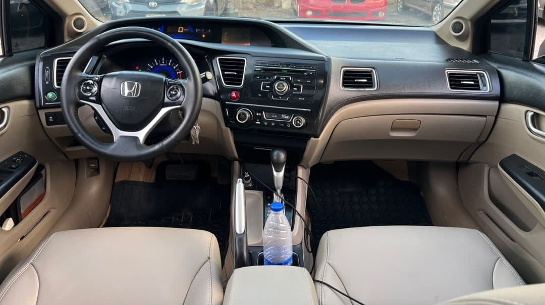 Honda civic 2013 thumb 3